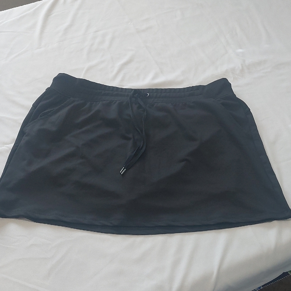Tek Gear Black Athletic Skort.Size XL